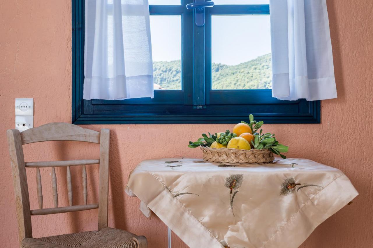 Agelos Studios Skopelos Town Exterior foto